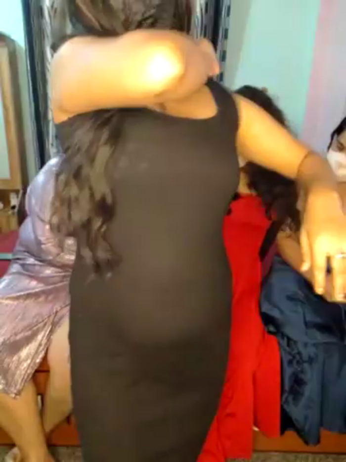 Indian_hotmilfs