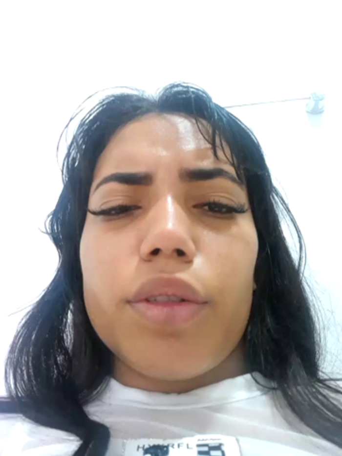 Nikol2302