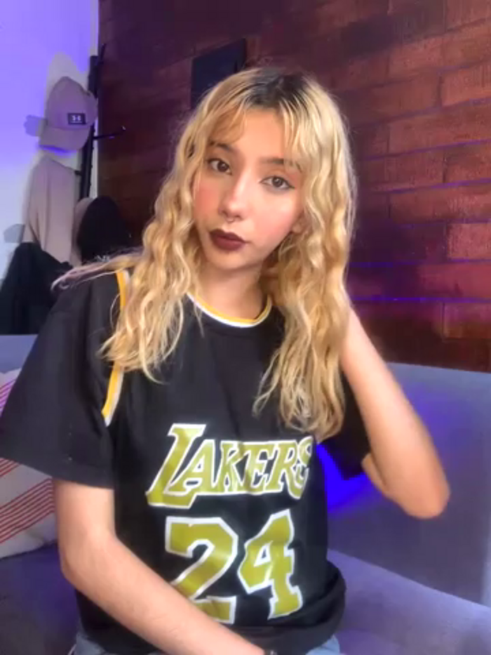 MIA_CUUTE-
