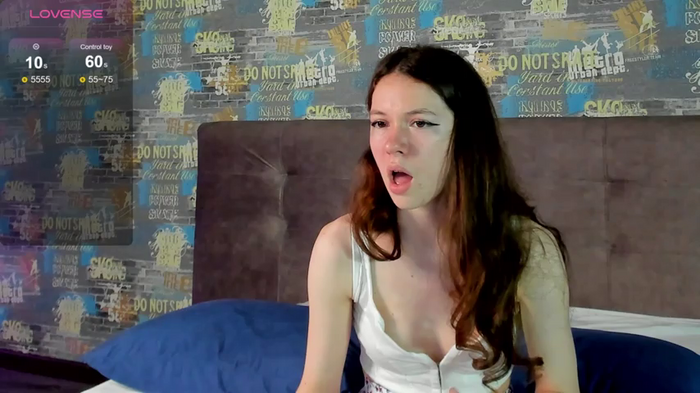Nicole_Charm
