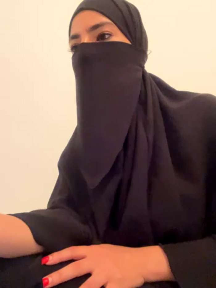 Hijabi_HotGirls