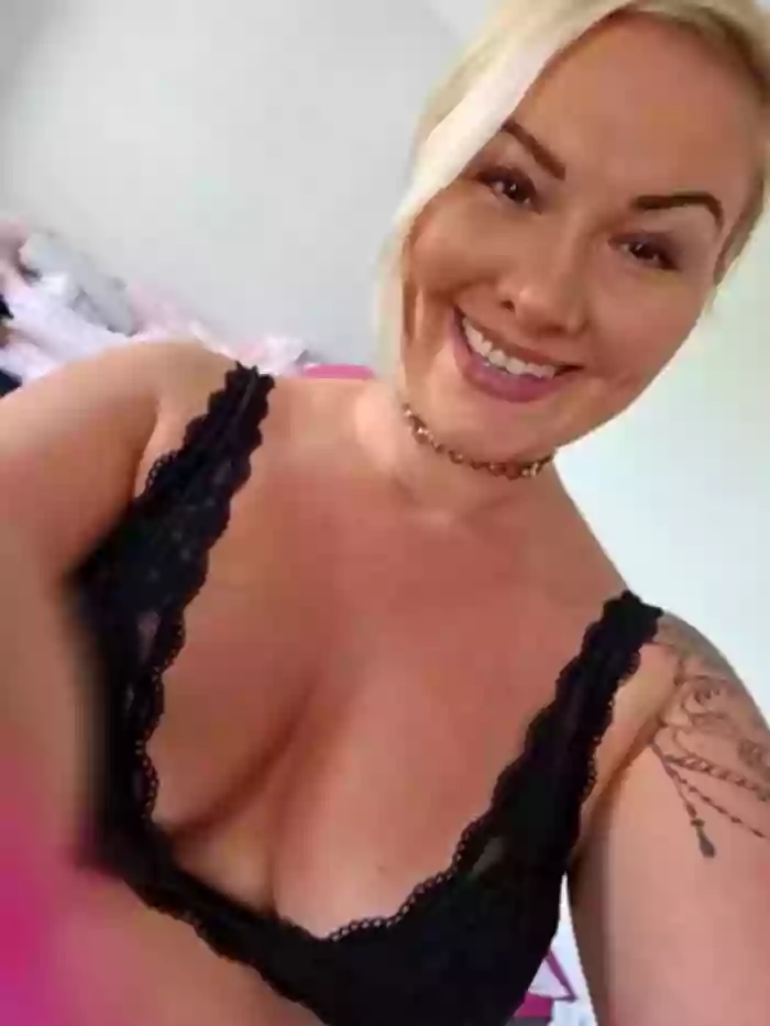 2024/07/06/stripchat-nastymilf_-11-28-15
