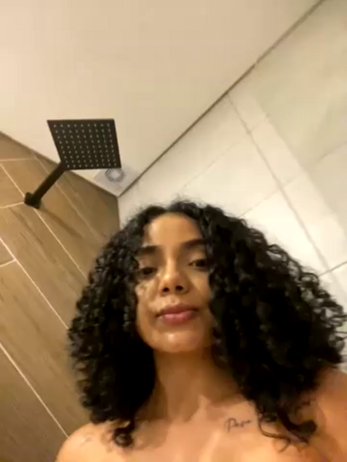 Curlyier