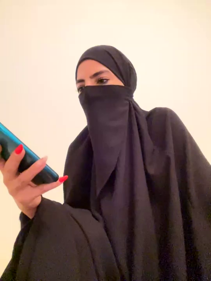 Hijabi_HotGirls