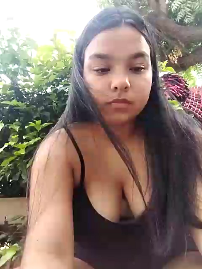 Lady-Busty