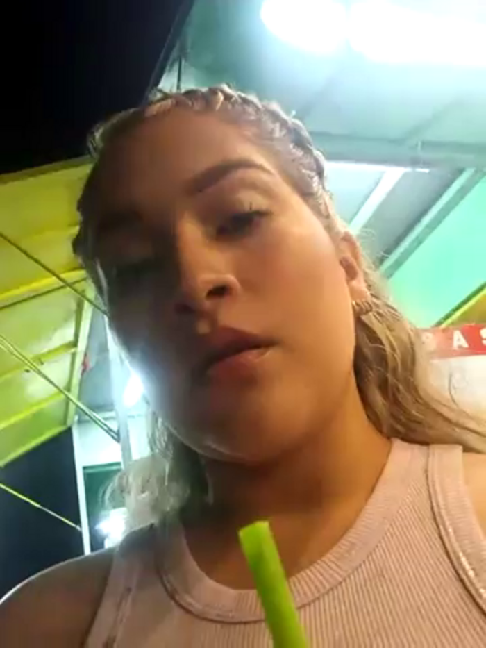 Sara_smiiith211