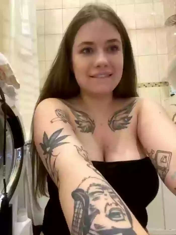 2024/07/07/stripchat-vikki_toriya-22-15-10