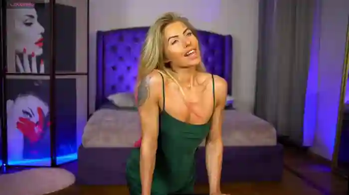 2024/07/07/stripchat-_nikki_moore_-12-46-02