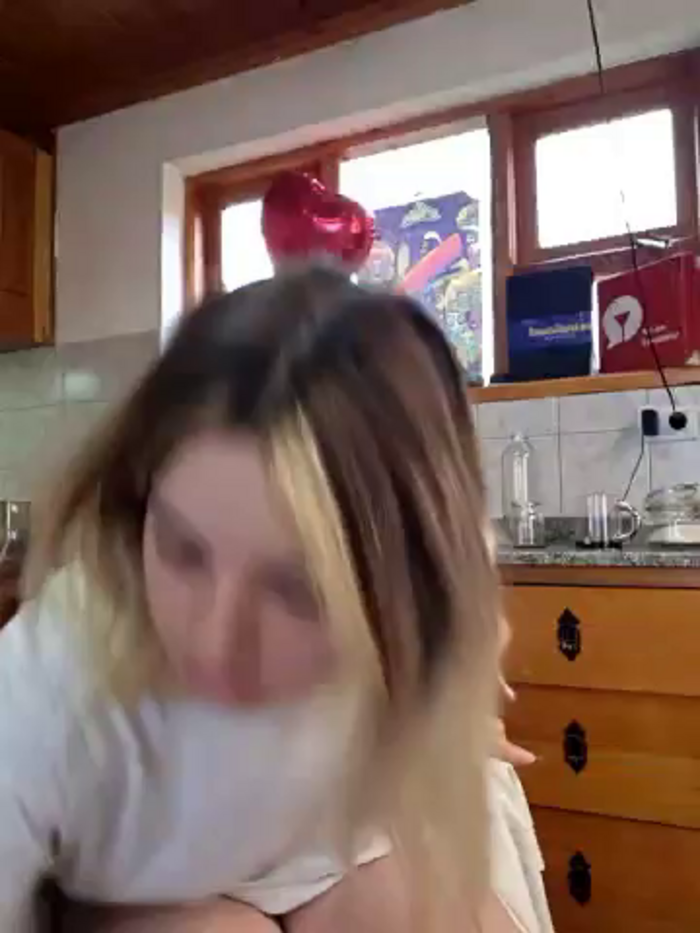 Elnonoykeila77