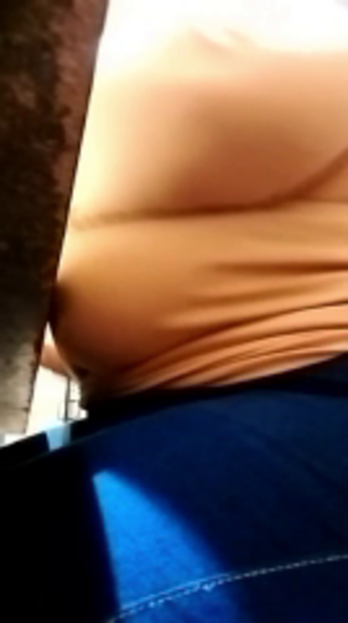 Hotbabysucks1