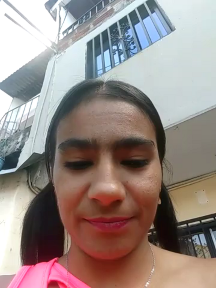 Leslly_