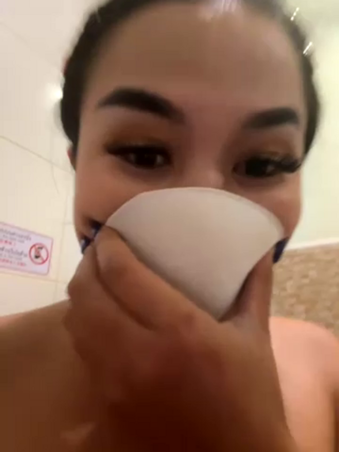Bella_nasty69