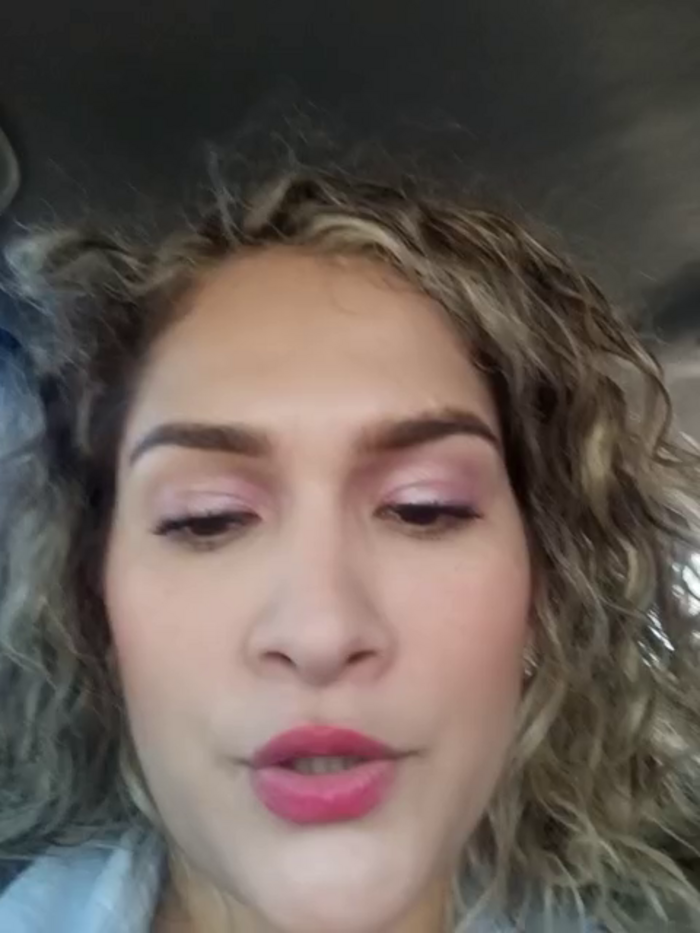 Sara_smiiith211
