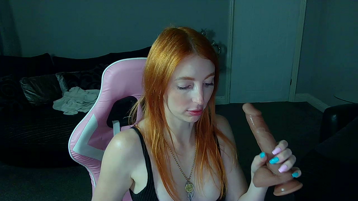 Red_firesquirt