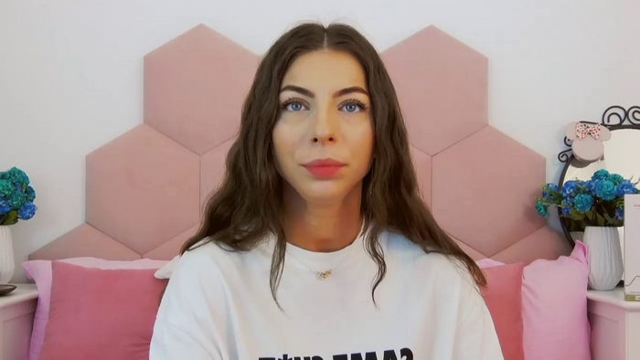 MiaEthan