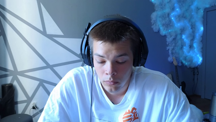 DENIS_HERE
