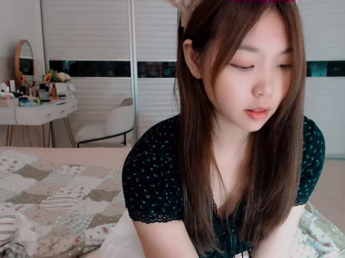 -Lucky_Girl
