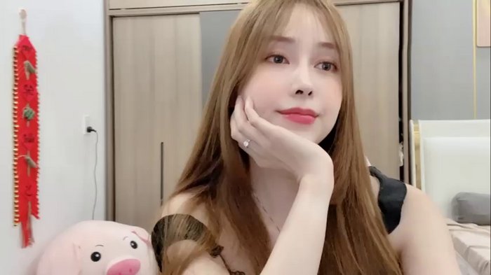 ANNA102