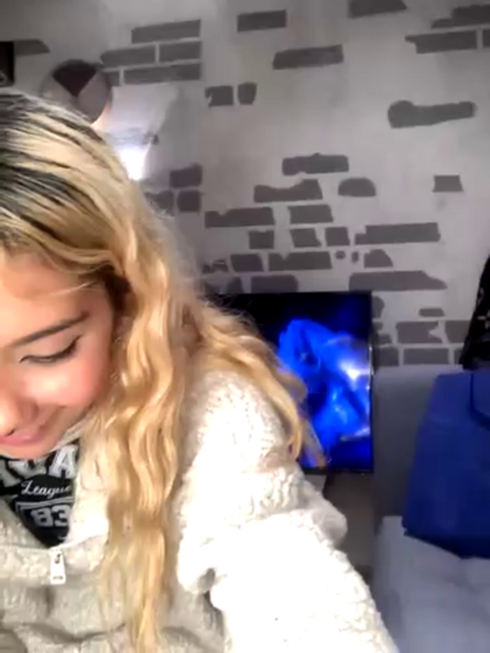 MIA_CUUTE-
