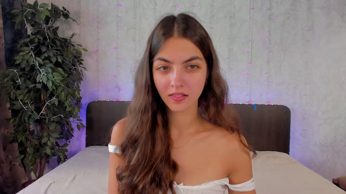 Milana_Crystal_
