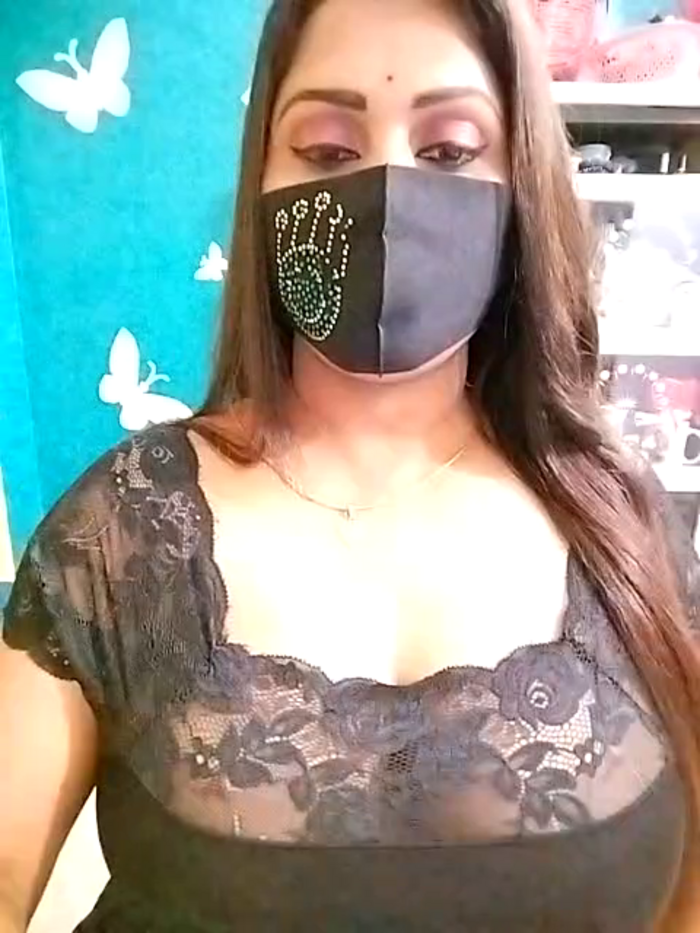 Riya_Sexy_Baby
