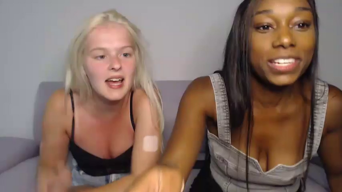 Allylove03