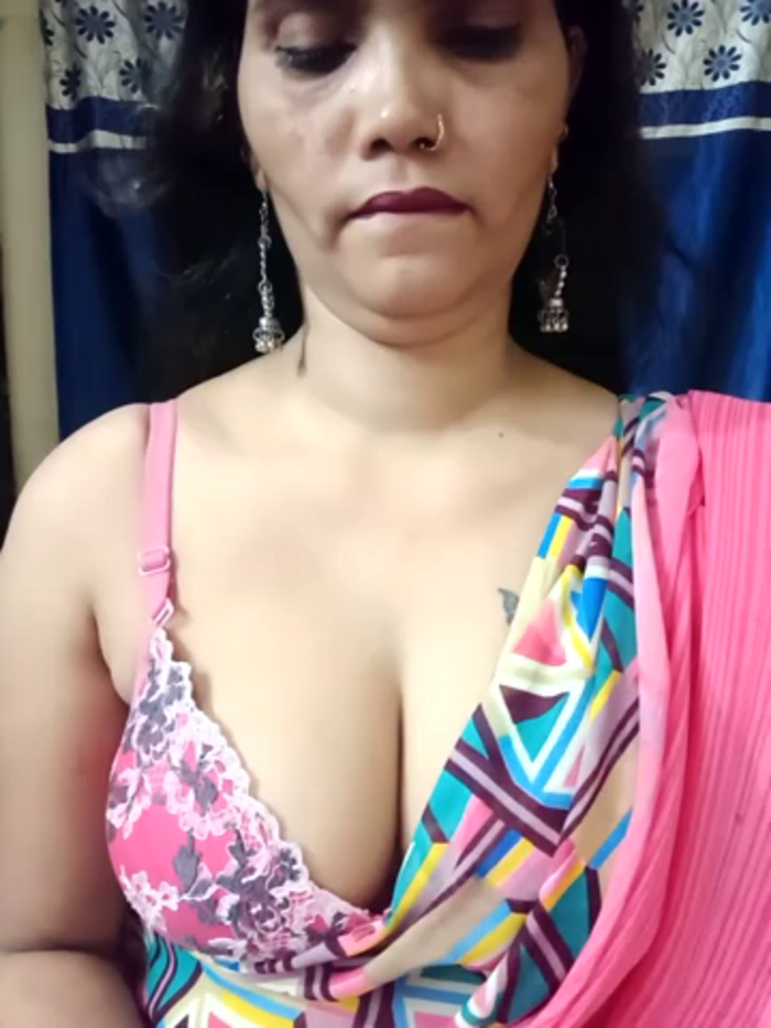 Hotty_sonia36