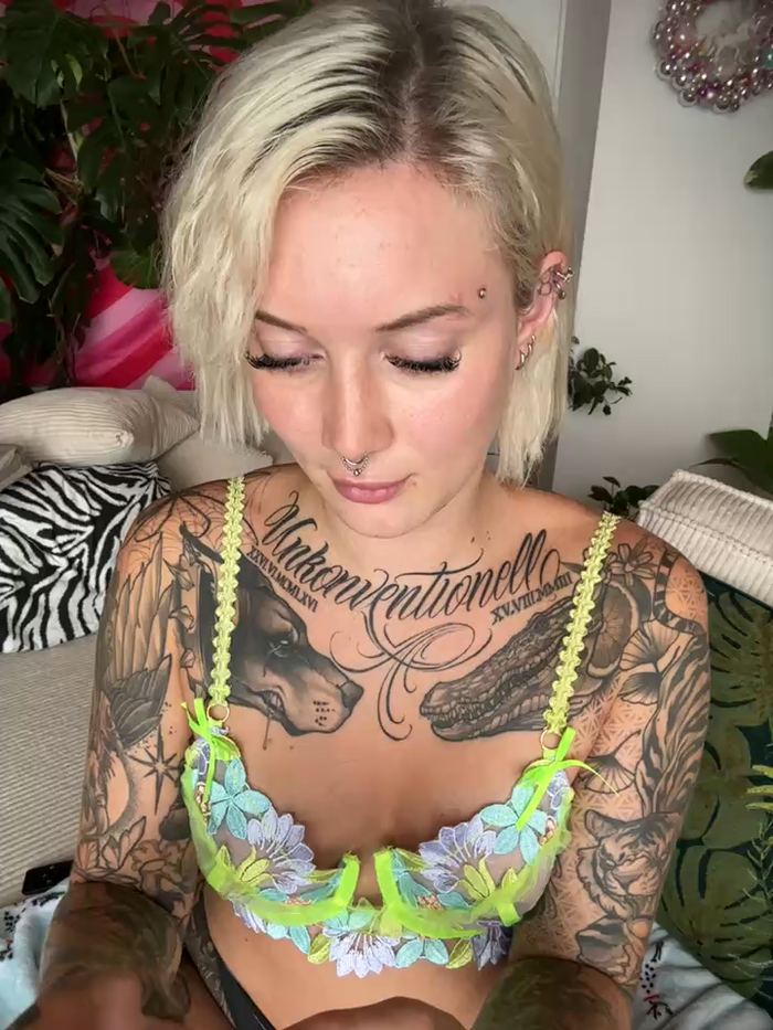 Stella-Kink