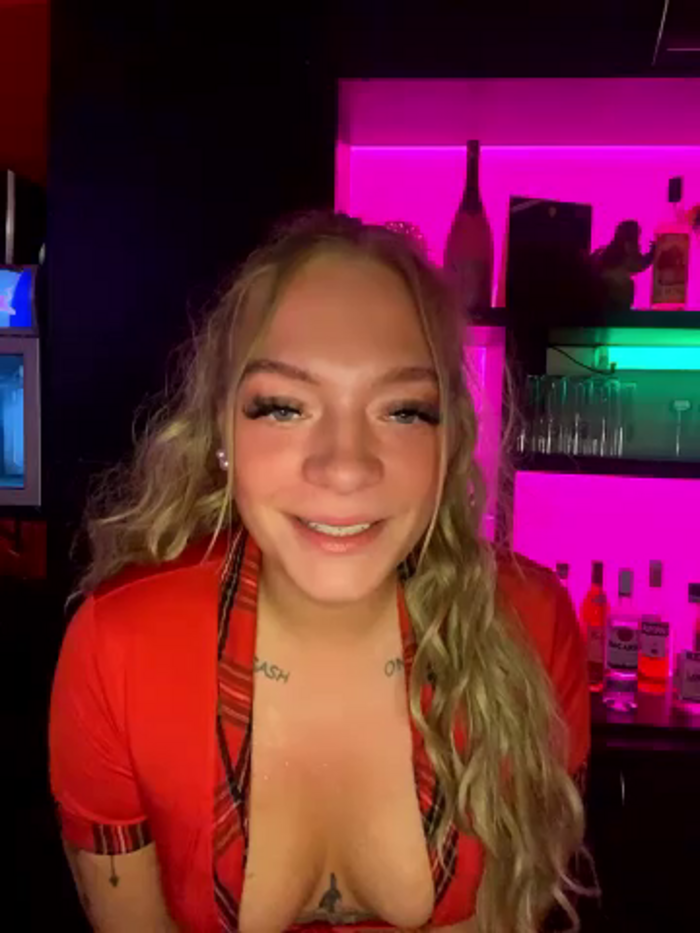 LizzyLush_