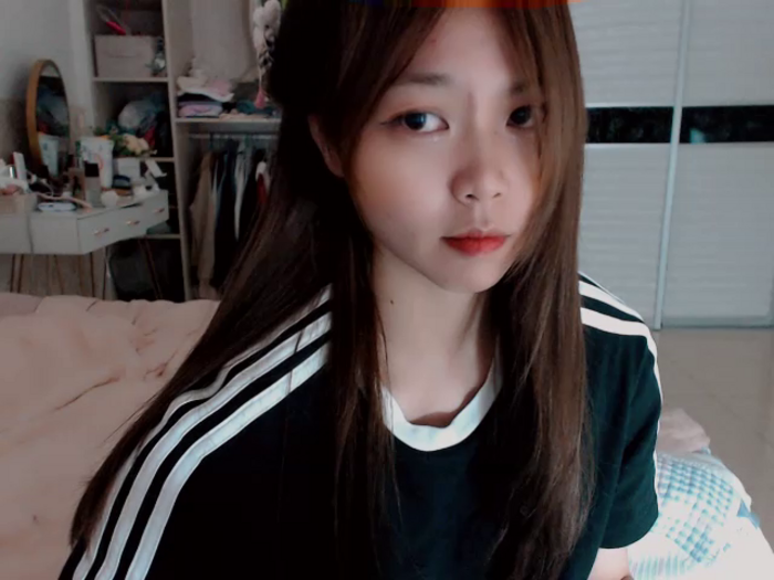 -Lucky_Girl