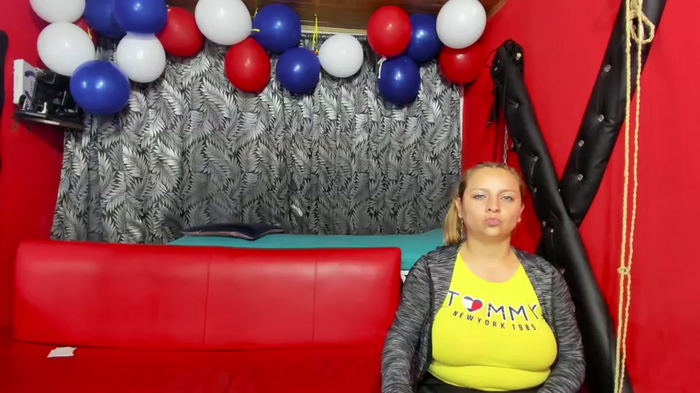 lesbiancuple