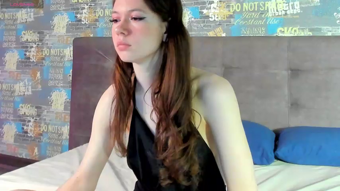 Nicole_Charm