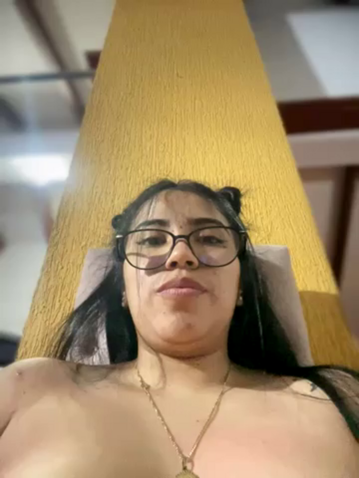 SaritaHot_69