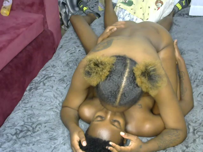 naughtyy_couple