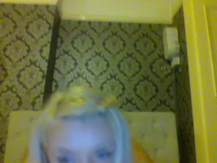 LucyLuxee19