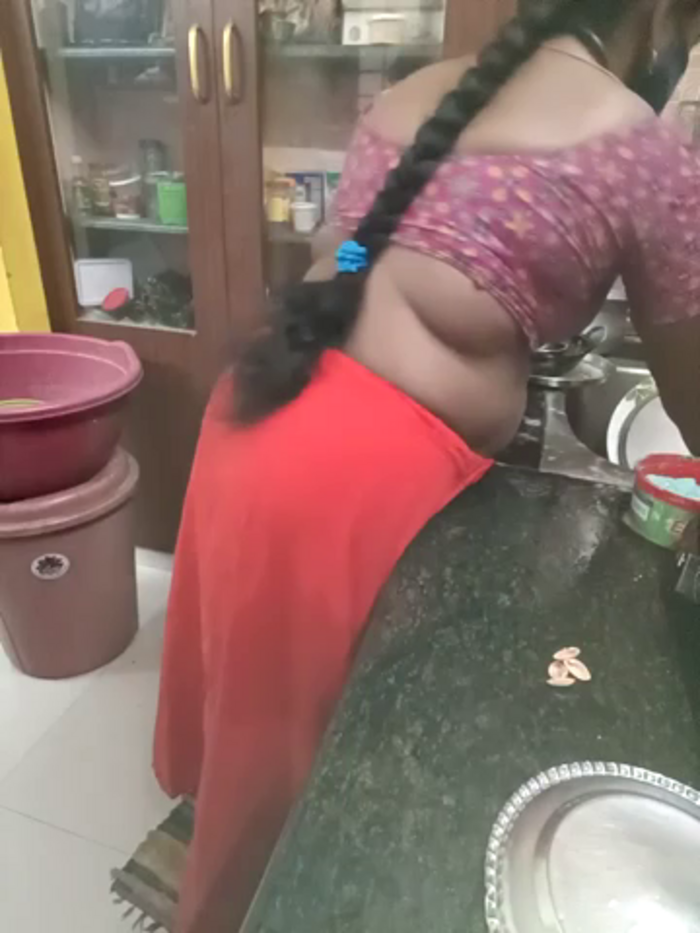 Tamil-hotwife