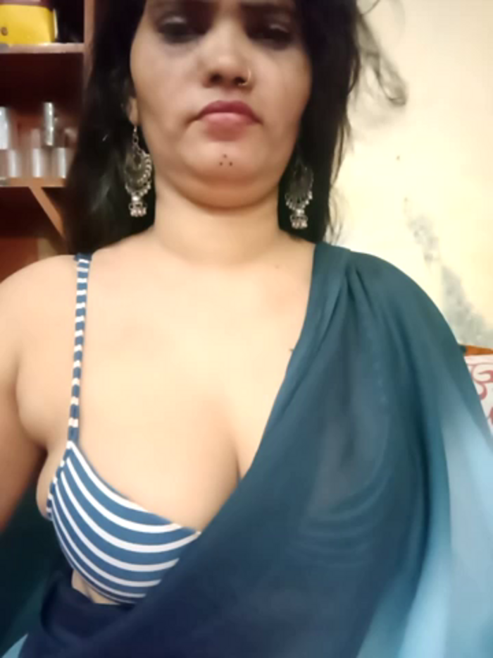 Hotty_sonia36