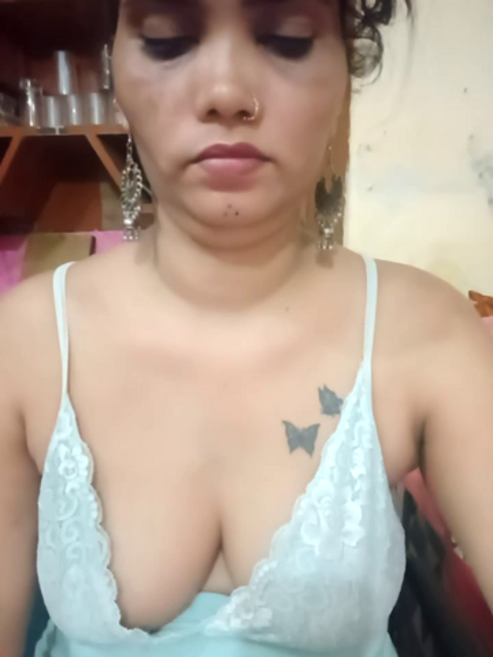 Hotty_sonia36