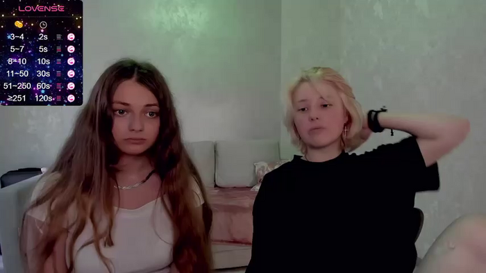 Nana_Hot