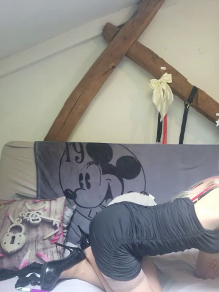 jennyy256
