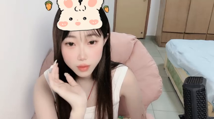 v-vivian