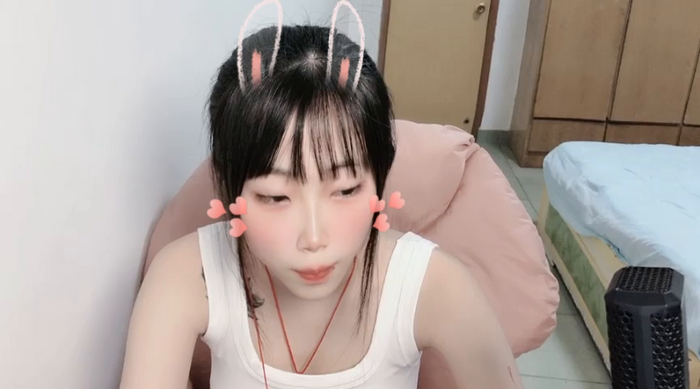 v-vivian