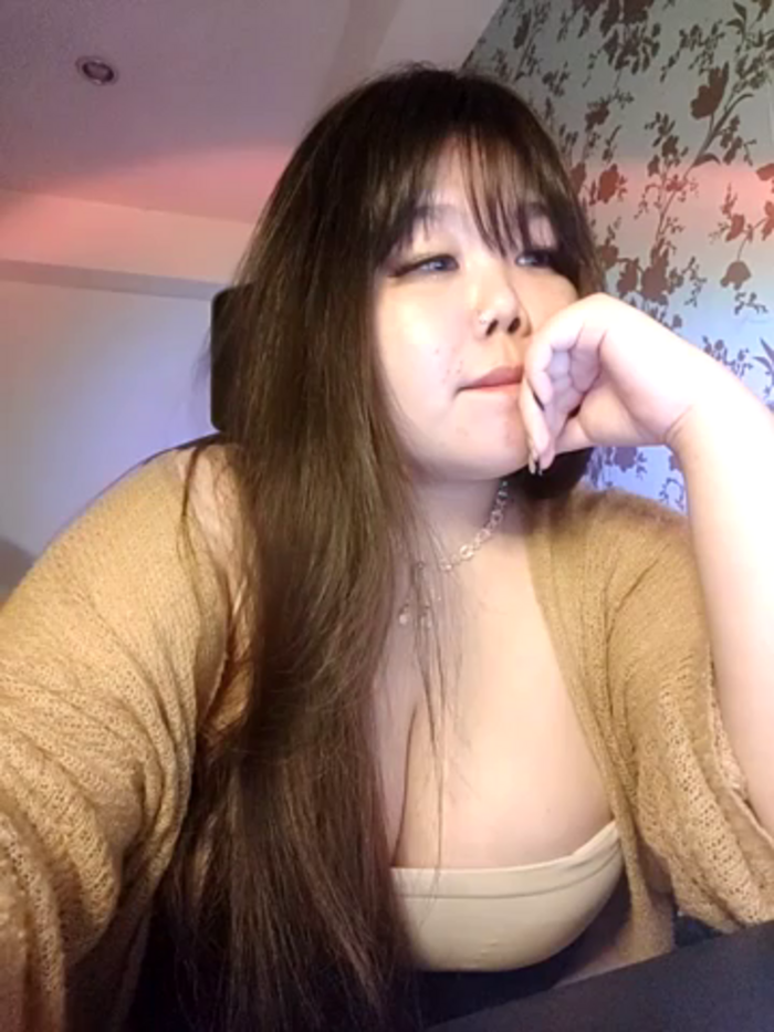 ANNELIESE_