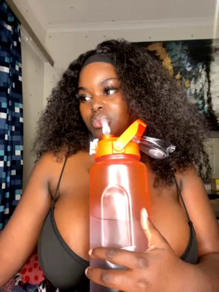 Honeycoco0211