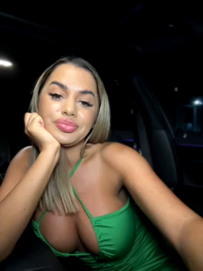 KirstieVegas