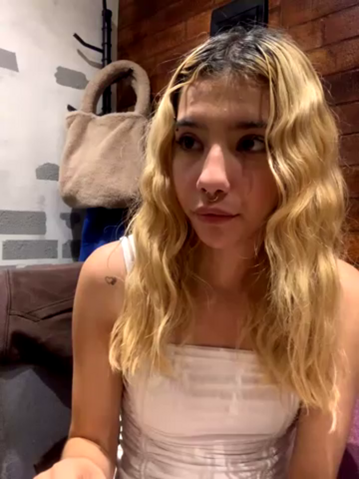 MIA_CUUTE-