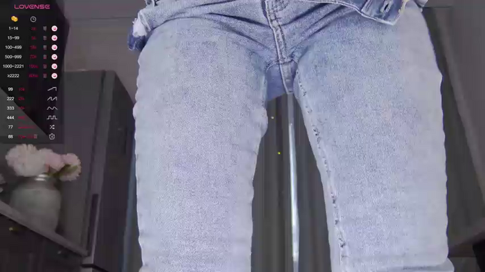 Monika_youthful