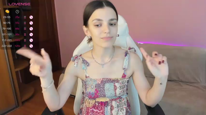 SuzyJamess