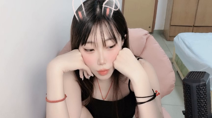 v-vivian
