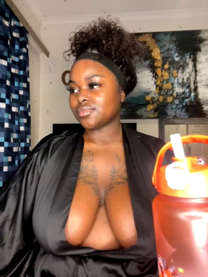 Honeycoco0211